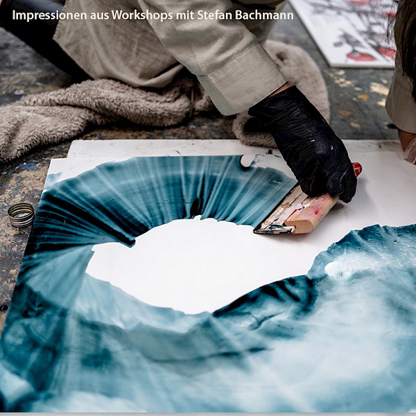 DAS BESONDERE FORMAT: Experimentelle Zeichnung und Malerei mit Live-Musik · Mixed Media · AD LIB – LIVE