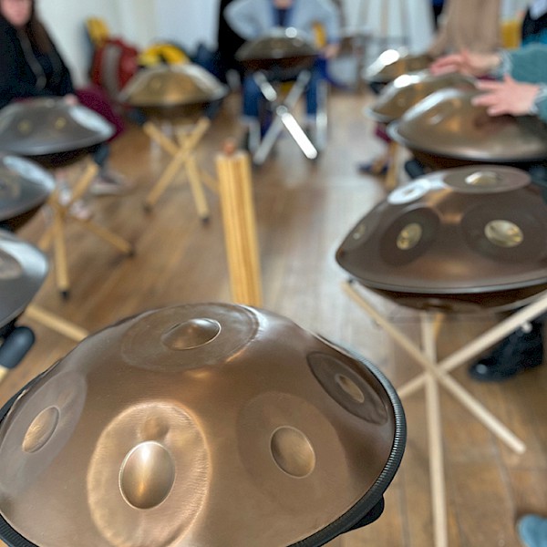 Handpan spielend spielen lernen 2